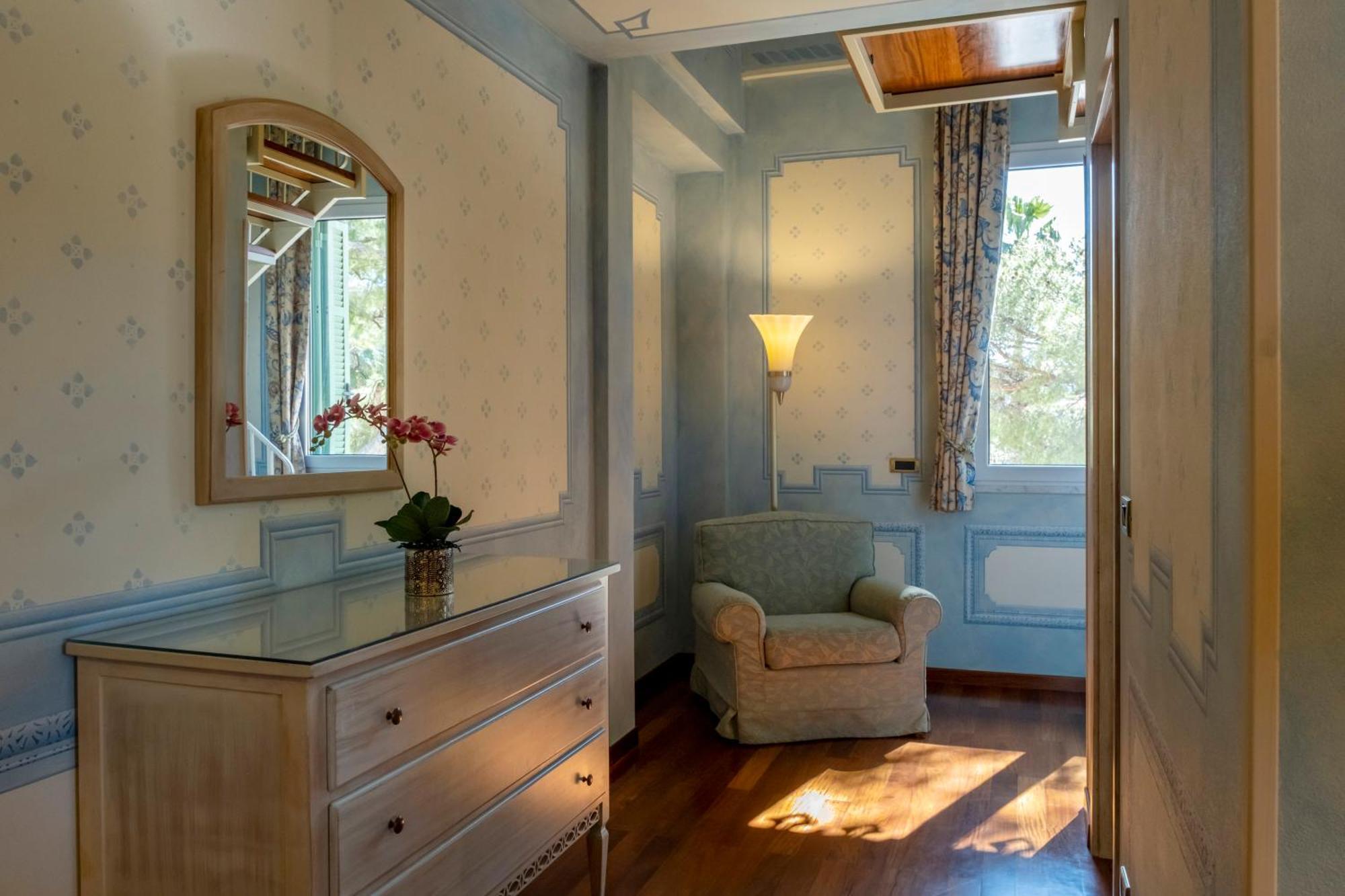 Suite Hotel Nettuno Sestri Levante Zewnętrze zdjęcie